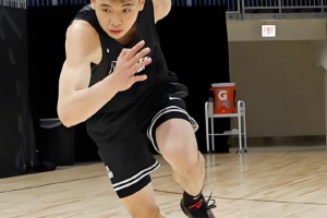 AG体育登录入口-崔永熙请了1个新老师！不断苦练，复出进入倒计时